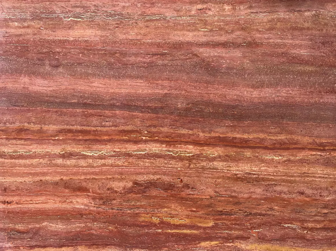 TRAVERTINO A LA VETA ROJO PULIDO